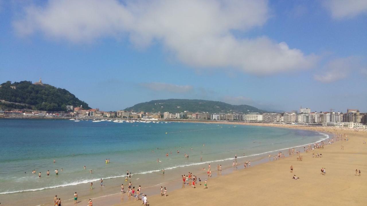 Ondarreta Beach Apartment Con Parking Free Y Aire Acondicionado San Sebastian Exterior photo